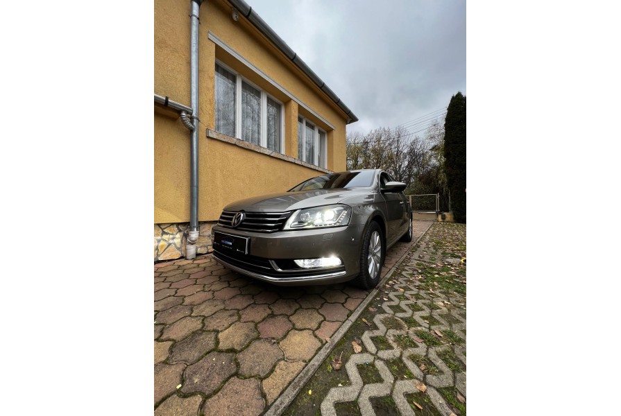 Volkswagen Passat B7 Bi-Xenonból Bi-LED                  